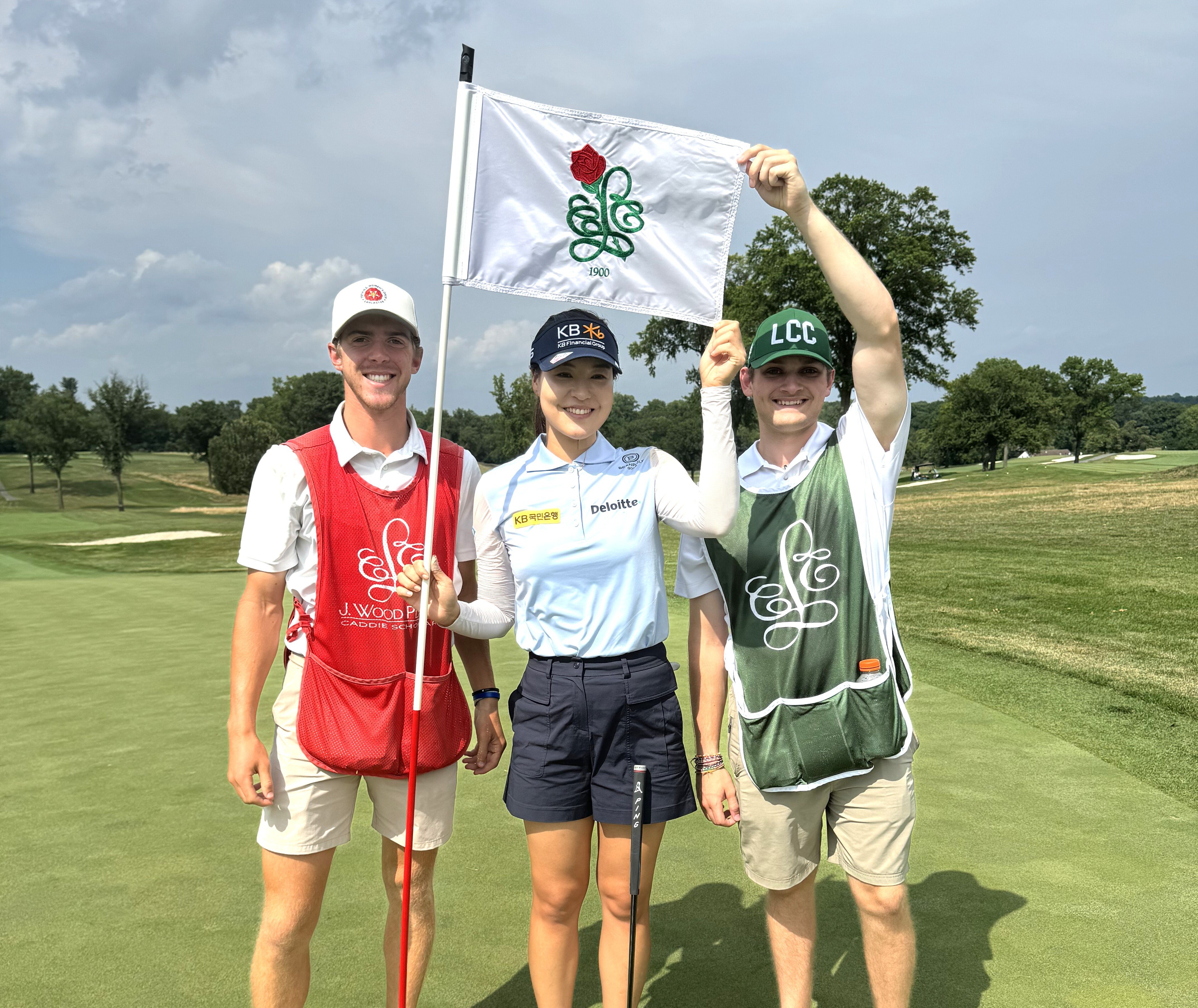 In Gee with Caddies crop